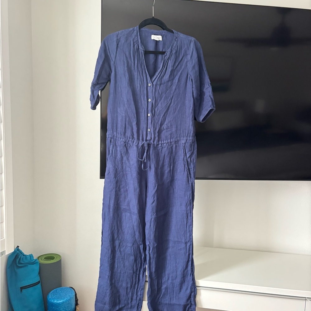 Velvet by Graham & Spencer Izabelle Woven Linen Jumpsuit - Picture 5 of 9